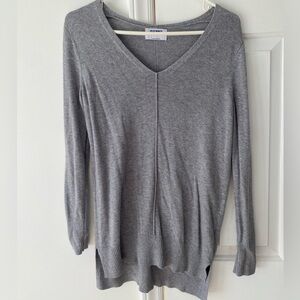 Old Navy Gray Pullover V-Neck Sweater